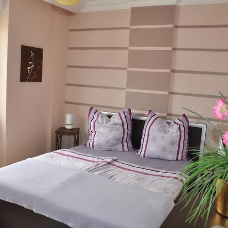 Al Con 9